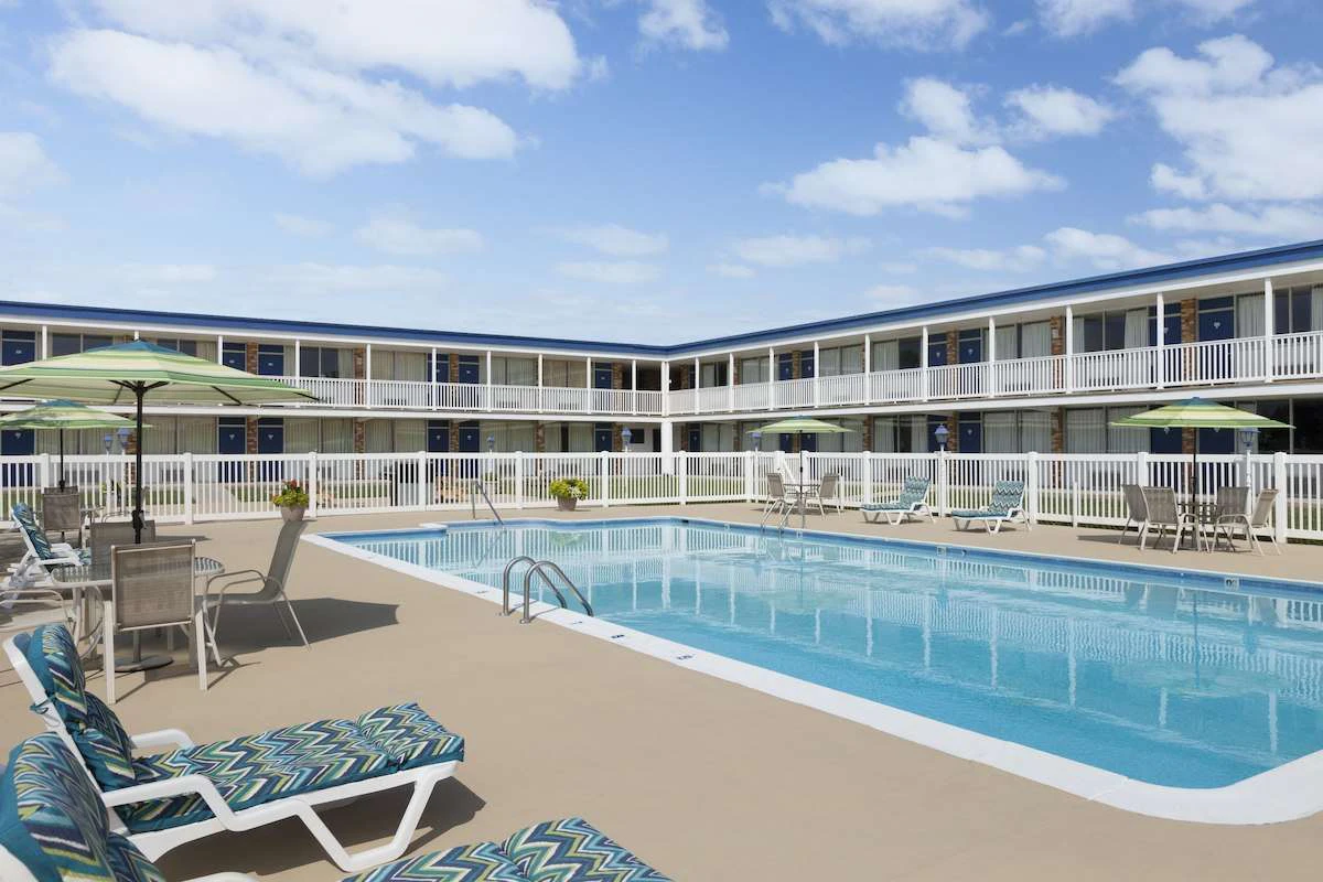 Days Inn by Wyndham Waynesboro - Where to Stay
